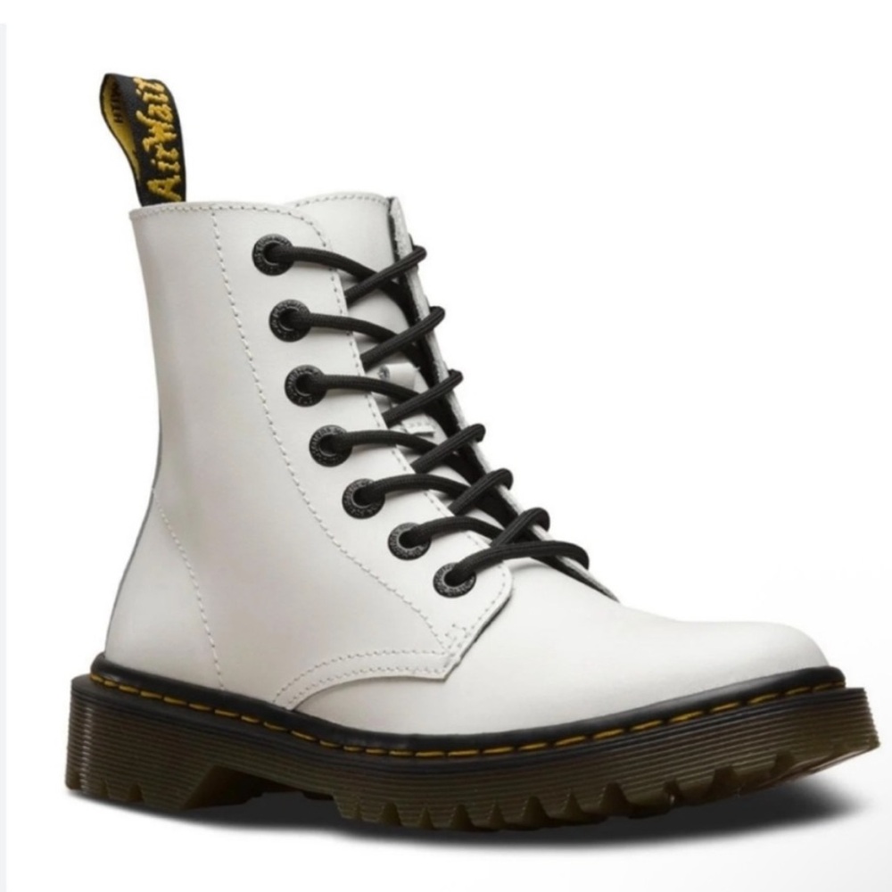 Dr. Martens White Lace Up spring Combat Boots